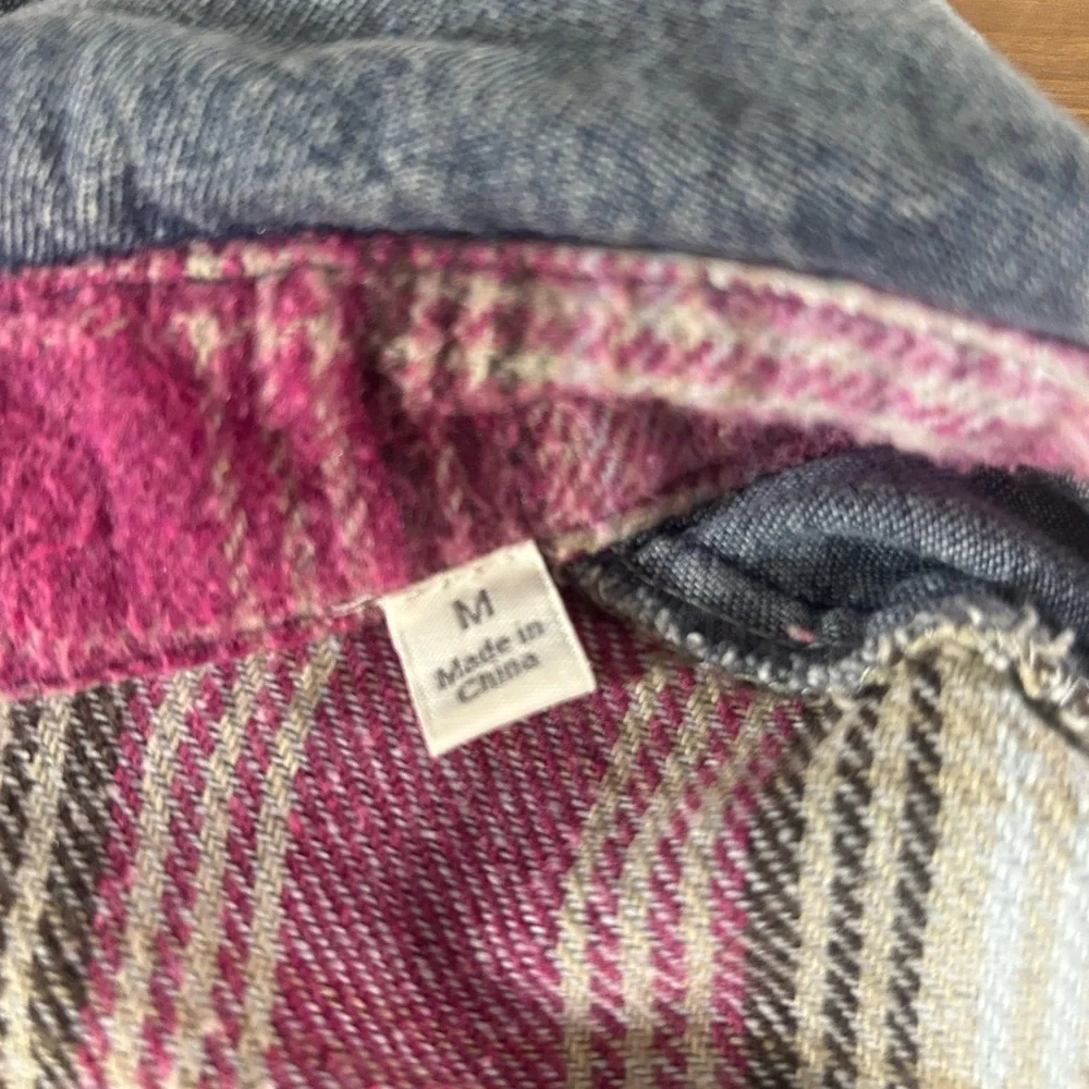 Umgee Boho Oversized Baggy Distressed Fringe Washed Denim & Plaid Shacket Sz M